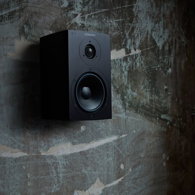 Dynaudio_Xeo_lifestyle_01_1200x1200px